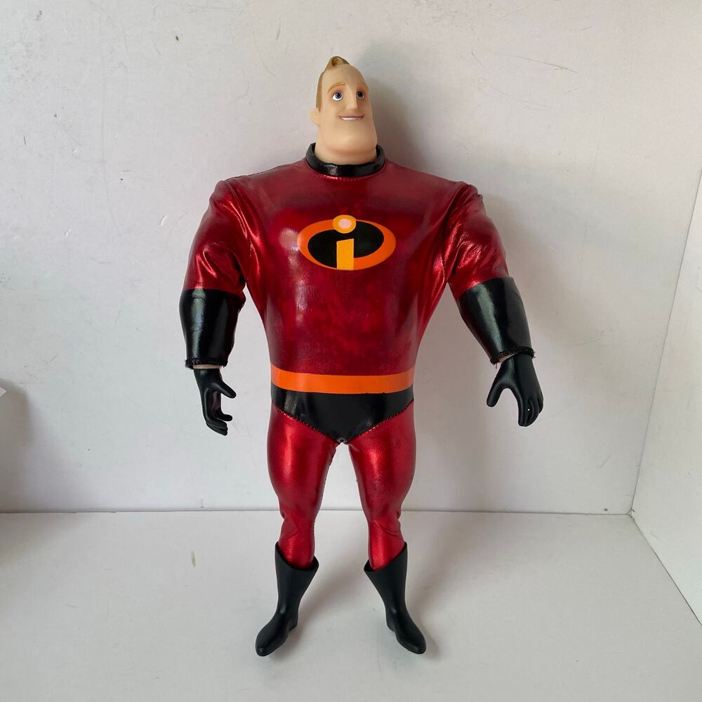 Disney / Pixar The Incredibles Mr Incredible 13" Doll / Action Figure Toy GUC